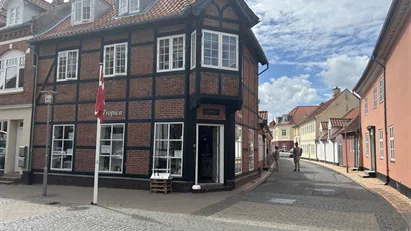 Butikslokale i hovedgaden i Kerteminde